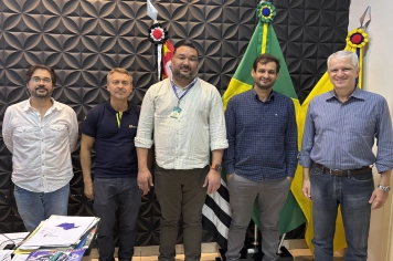 INVESTIMENTO E MOBILIDADE: PREFEITO QUEJO SE REUNE COM A ENTREVIAS