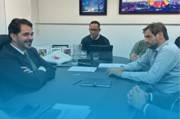 PREFEITO SÉRGIO QUEJO CUMPRE AGENDA EM SÃO PAULO E REIVINDICA NOVAS MORADIAS PARA FLORÍNEA!