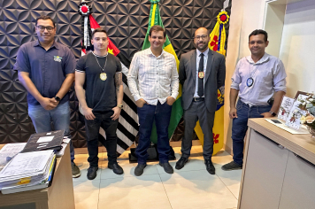 Prefeito Sérgio recebe o novo Delegado de Florínea