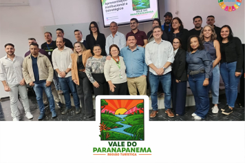 FLORÍNEA PARTICIPA DA 1ª ASSEMBLEIA GERAL DO FÓRUM PERMANENTE DA REGIÃO TURÍSTICA VALE DO PARANAPANEMA.