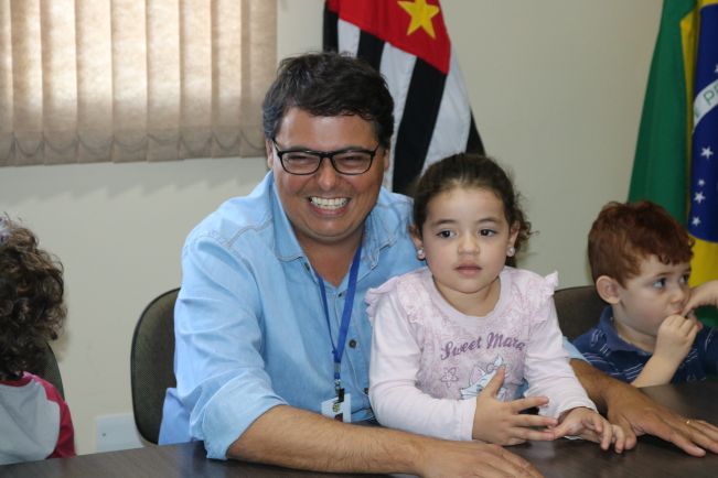 PREFEITO DUDA RECEBE A VISITA DAS CRIANÇAS DA PRÓ-INFÂNCIA PADRE DANILO CAPPELLETTO