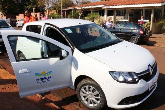 PREFEITO DUDA ENTREGA VEÍCULO 0 KM PARA SAÚDE DO MUNICÍPIO