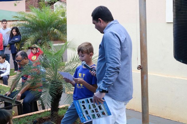 ATO CÍVICO MARCA INÍCIO DA SEMANA DA PÁTRIA EM FLORÍNEA