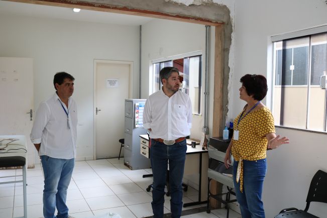 FLORÍNEA RECEBE A VISITA DO DEPUTADO ESTADUAL FERNANDO CURY