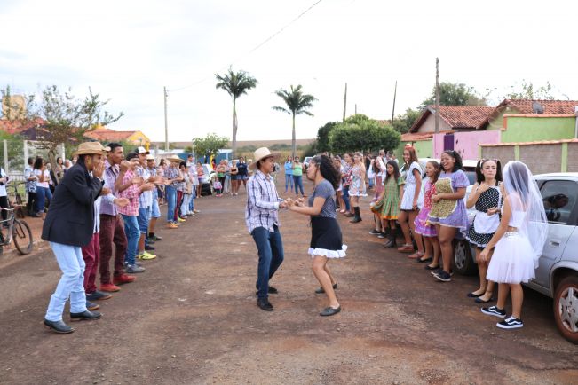 SECRETARIA DO BEM ESTAR SOCIAL REALIZA FESTA JULINA PARA O PAIF E O PROJETO ECO-JOVEM