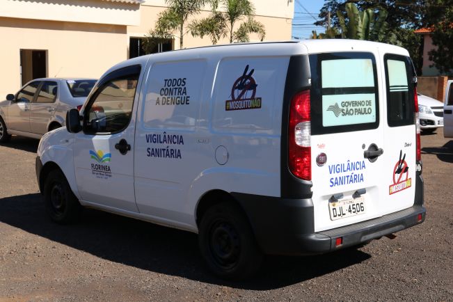 FLORÍNEA REFORMA VEÍCULO PARA VIGILÂNCIA SANITÁRIA