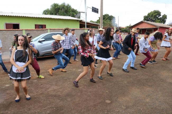 SECRETARIA DO BEM ESTAR SOCIAL REALIZA FESTA JULINA PARA O PAIF E O PROJETO ECO-JOVEM