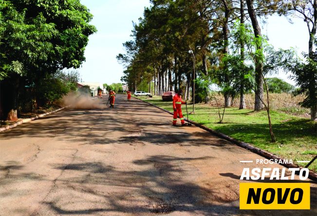 PREFEITURA DE FLORÍNEA INVESTE MAIS DE R$ 1 MILHÃO EM OBRAS DE ASFALTO