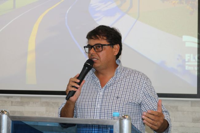 PREFEITURA DE FLORÍNEA E CAIXA ASSINAM CONTRATO HISTÓRICO PARA CENTRO DE DESENVOLVIMENTO INDUSTRIAL E COMERCIAL