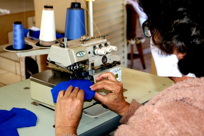 A PREFEITURA DE FLORÍNEA ATRAVÉS DO FUNDO SOCIAL PRODUZ MAIS DE 3 MIL MÁSCARAS PARA POPULAÇÃO EM VULNERABILIDADE SOCIAL E PARA O DEPARTAMENTO DE SAÚDE