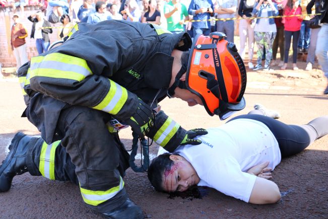 FLORÍNEA REALIZA O 2º SIMULADO DE ACIDENTE DE TRÂNSITO COM VÍTIMAS