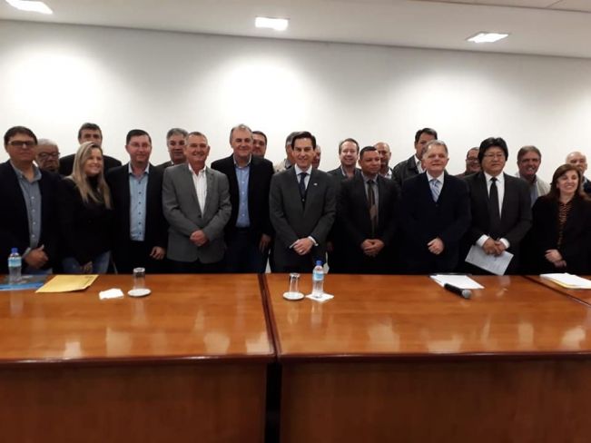 DUDA PARTICIPA DE ENCONTRO COM O SECRETÁRIO ESTADUAL DA AGRICULTURA