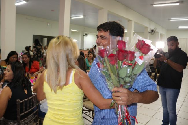 FLORÍNEA REALIZA GRANDE EVENTO EM COMEMORAÇÃO AO DIA INTERNACIONAL DA MULHER