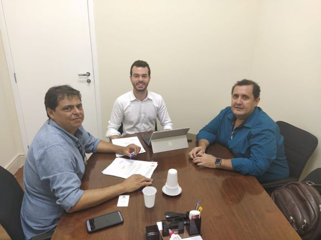 PREFEITO DUDA PARTICIPA DE AUDIÊNCIAS NA CAPITAL