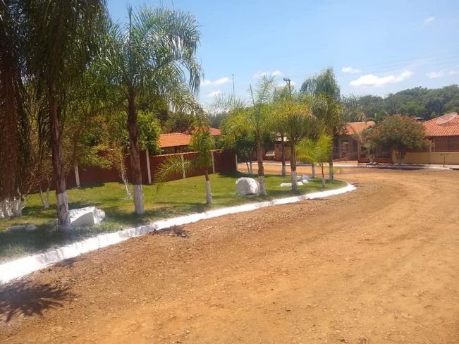 PREFEITURA EXECUTA MELHORIAS NO RECANTO DAS ÁGUAS