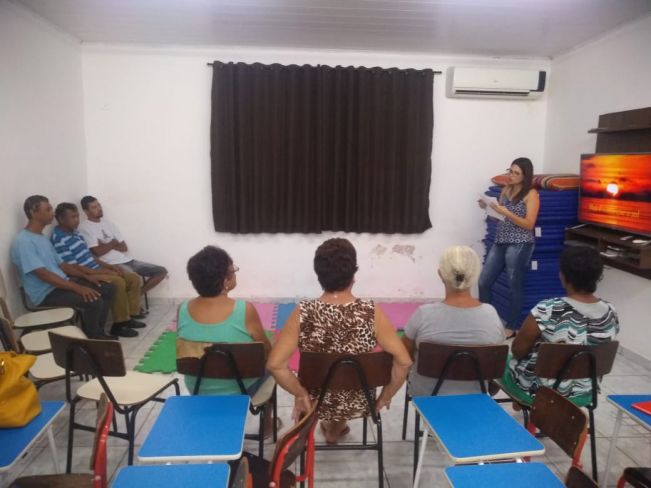 SECRETARIA DE EDUCAÇÃO REALIZA AULA INAUGURAL DO EJA