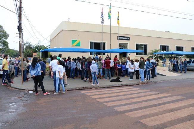 ATO CÍVICO MARCA INÍCIO DA SEMANA DA PÁTRIA EM FLORÍNEA