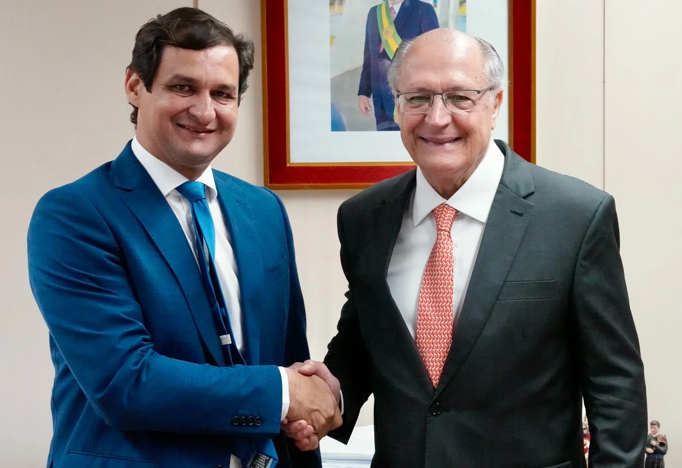 Florínea em Brasília: Prefeito Sérgio Queijo Leva Pautas Prioritárias ao Vice-Presidente Geraldo Alckmin.